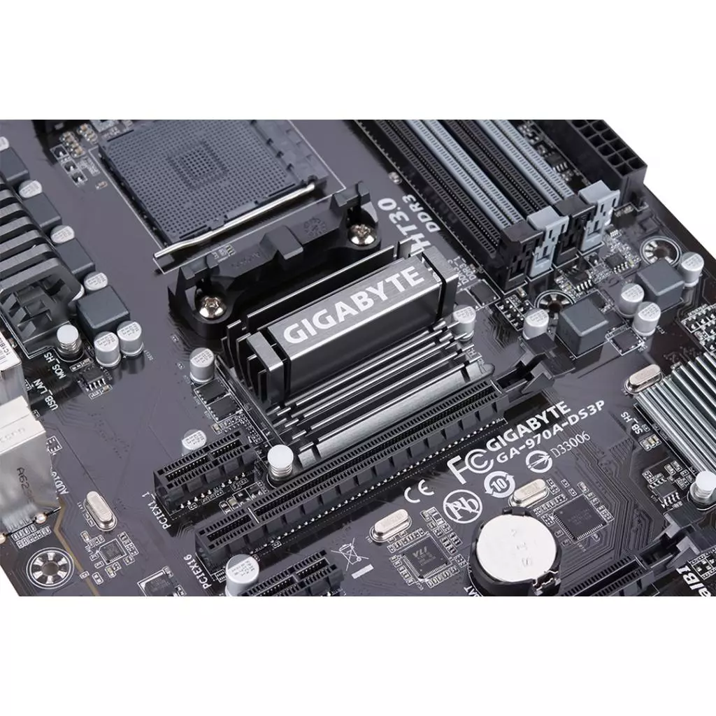 Материнская плата GIGABYTE GA-970A-DS3P - 9 Материнская плата GIGABYTE GA-970A-DS3P - 9