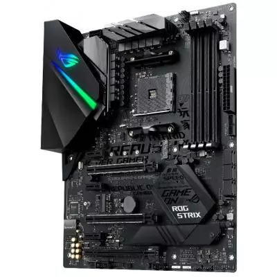Материнская плата ASUS ROG STRIX B450-E GAMING - 3 Материнская плата ASUS ROG STRIX B450-E GAMING - 3