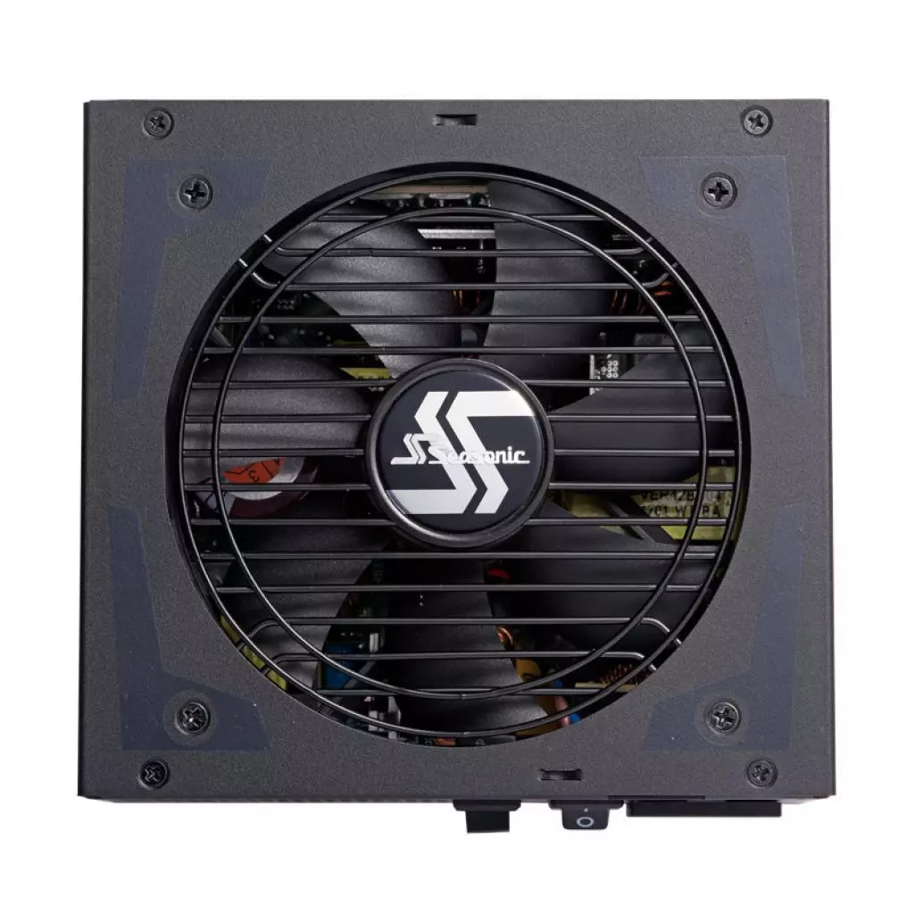 Блок питания Seasonic 550W FOCUS Platinum NEW (FOCUS PX-550 (SSR-550PX)) - 1 Блок питания Seasonic 550W FOCUS Platinum NEW (FOCUS PX-550 (SSR-550PX)) - 1