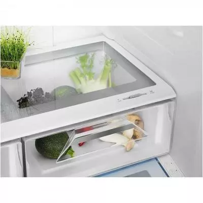 Холодильник ELECTROLUX EN6086JOX - 6