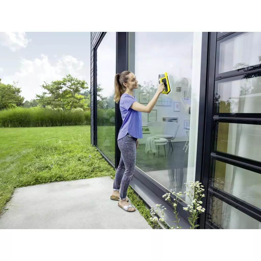 Пылесос Karcher KV 4 (1.633-920.0) - 10 Пылесос Karcher KV 4 (1.633-920.0) - 10