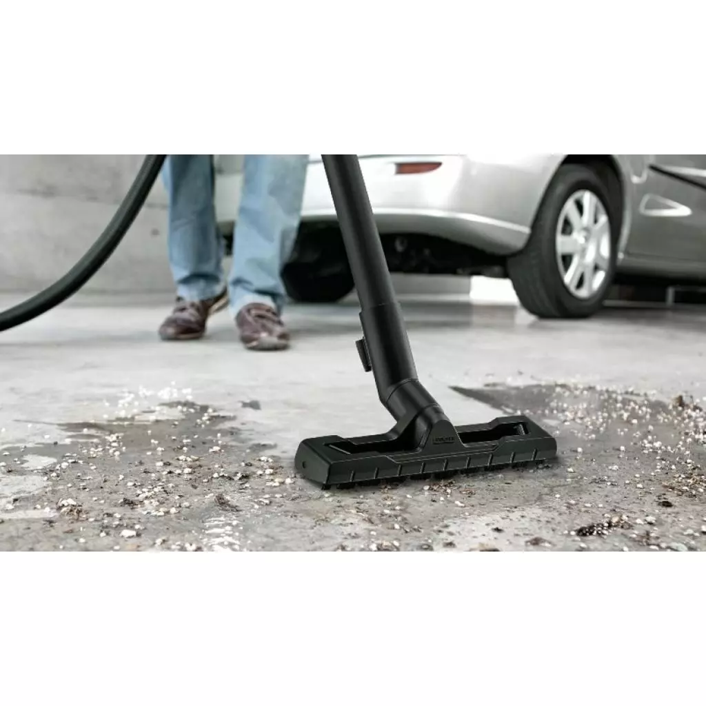 Пылесос Karcher WD 3 (9.611-313.0) - 1 Пылесос Karcher WD 3 (9.611-313.0) - 1