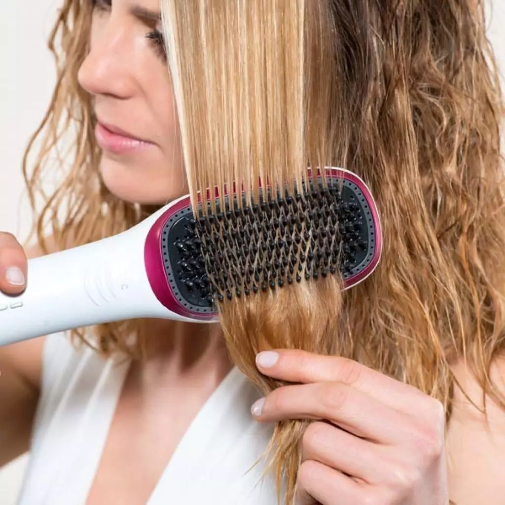 Фен-щетка Rowenta CF6220F0 - 10 Фен-щетка Rowenta CF6220F0 - 10