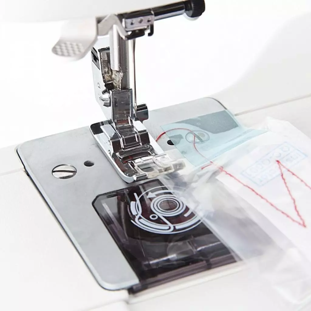 Швейная машина Toyota ECO 34B (T-ECO34B) - 4 Швейная машина Toyota ECO 34B (T-ECO34B) - 4