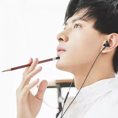 Наушники Xiaomi Mi In-Ear Pro 2 Black (ZBW4423TY / QTEJ03JY) - 4