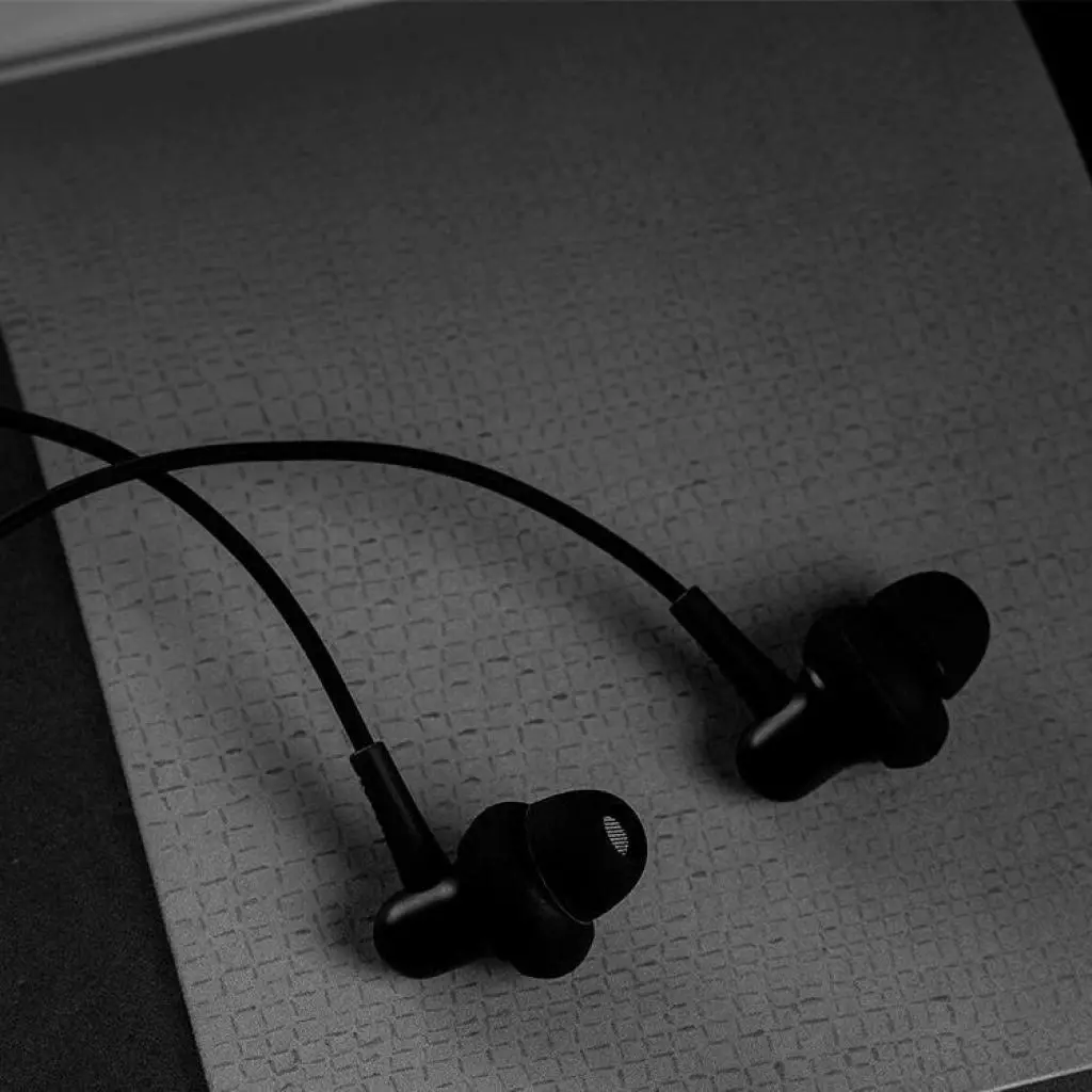 Наушники 1MORE E1025 Stylish Dual-dynamic Driver Black (E1025-BLACK) - 3 Наушники 1MORE E1025 Stylish Dual-dynamic Driver Black (E1025-BLACK) - 3