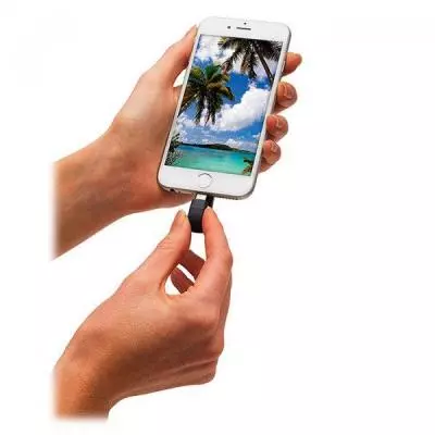 USB флеш накопитель SanDisk 16GB iXpand USB 3.0/Lightning (SDIX30C-016G-GN6NN) - 4 USB флеш накопитель SanDisk 16GB iXpand USB 3.0/Lightning (SDIX30C-016G-GN6NN) - 4