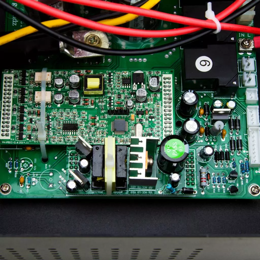 Источник бесперебойного питания LogicPower LPY-W-PSW-5000VA+ (4148) - 5 Источник бесперебойного питания LogicPower LPY-W-PSW-5000VA+ (4148) - 5