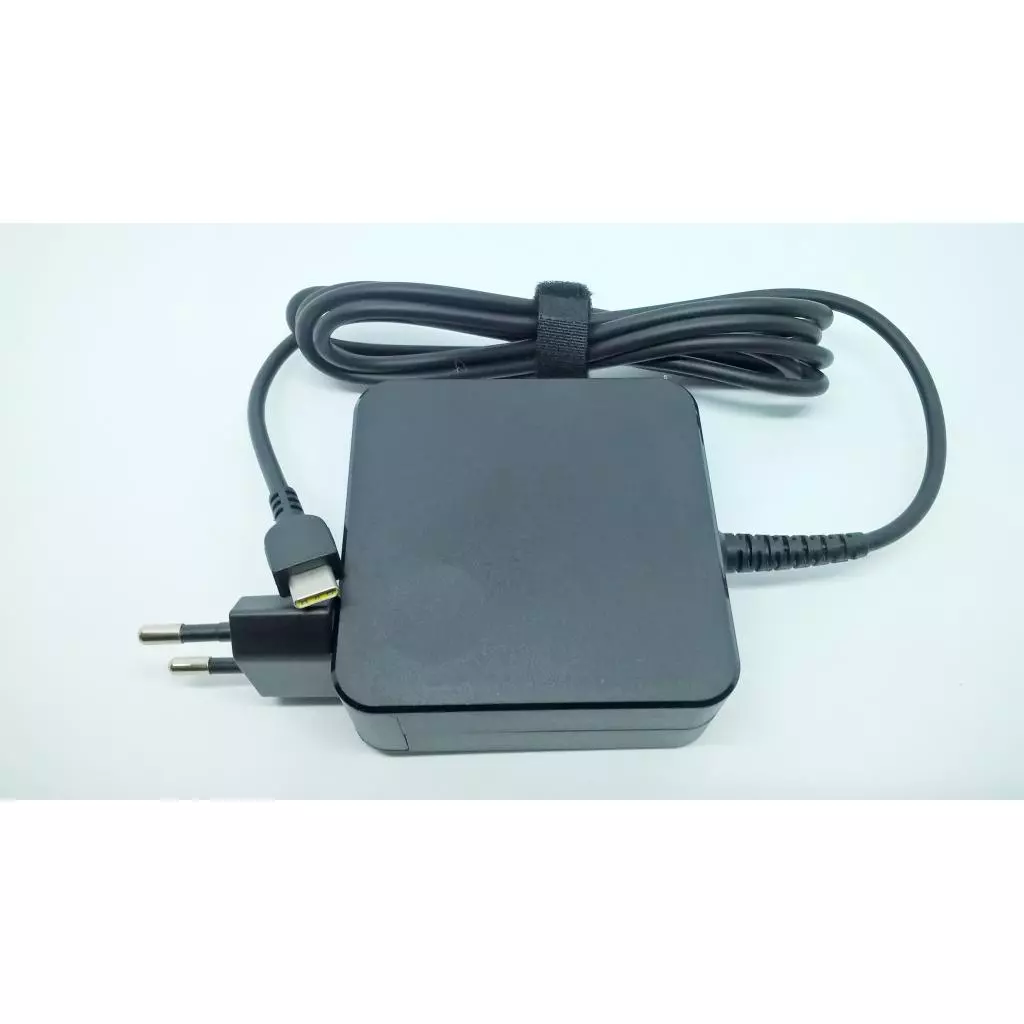 Блок питания к ноутбуку Lenovo 65W 20V, 3.25A + 15V, 3A + 9V, 2A + 5V, 2A, разъем USB Type- (ADLX65CLGC2A / A40239) - 1 Блок питания к ноутбуку Lenovo 65W 20V, 3.25A + 15V, 3A + 9V, 2A + 5V, 2A, разъем USB Type- (ADLX65CLGC2A / A40239) - 1