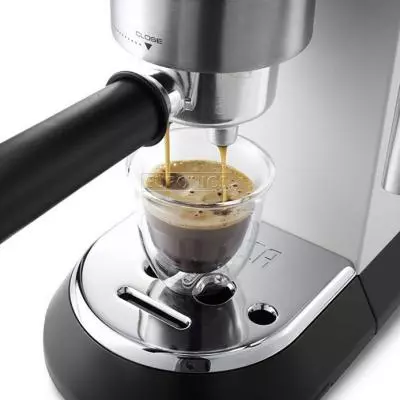 Кофеварка DeLonghi EC685.M - 3 Кофеварка DeLonghi EC685.M - 3