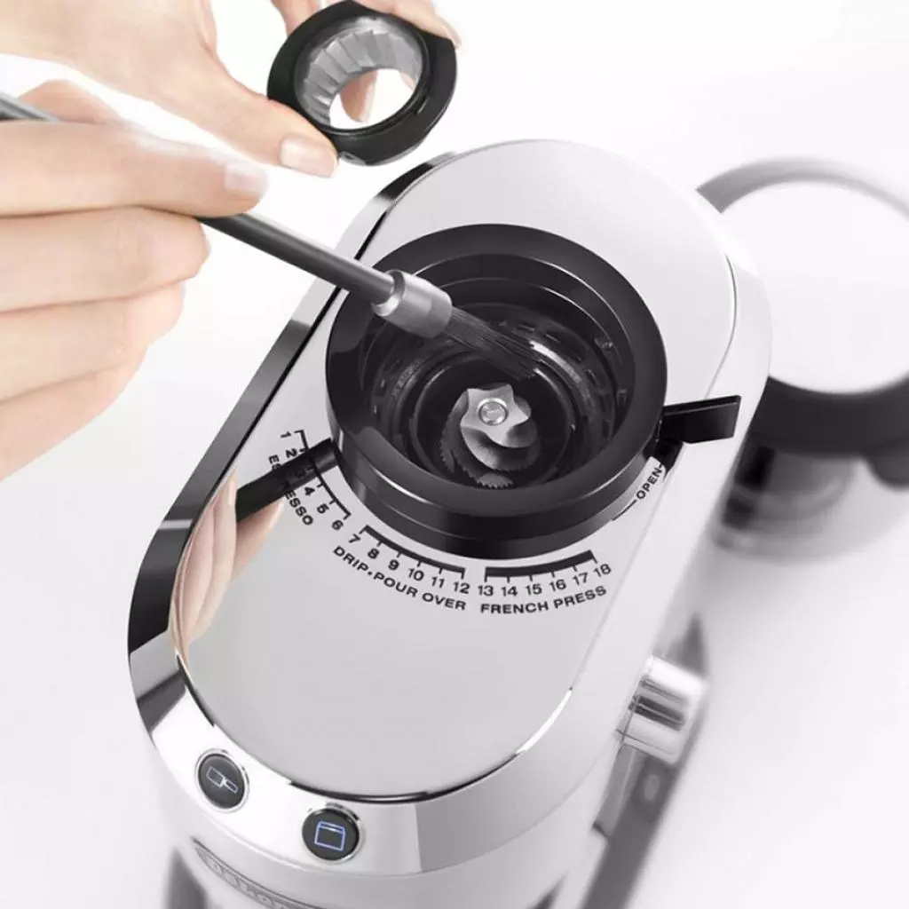 Кофемолка DeLonghi KG 520 M - 2 Кофемолка DeLonghi KG 520 M - 2