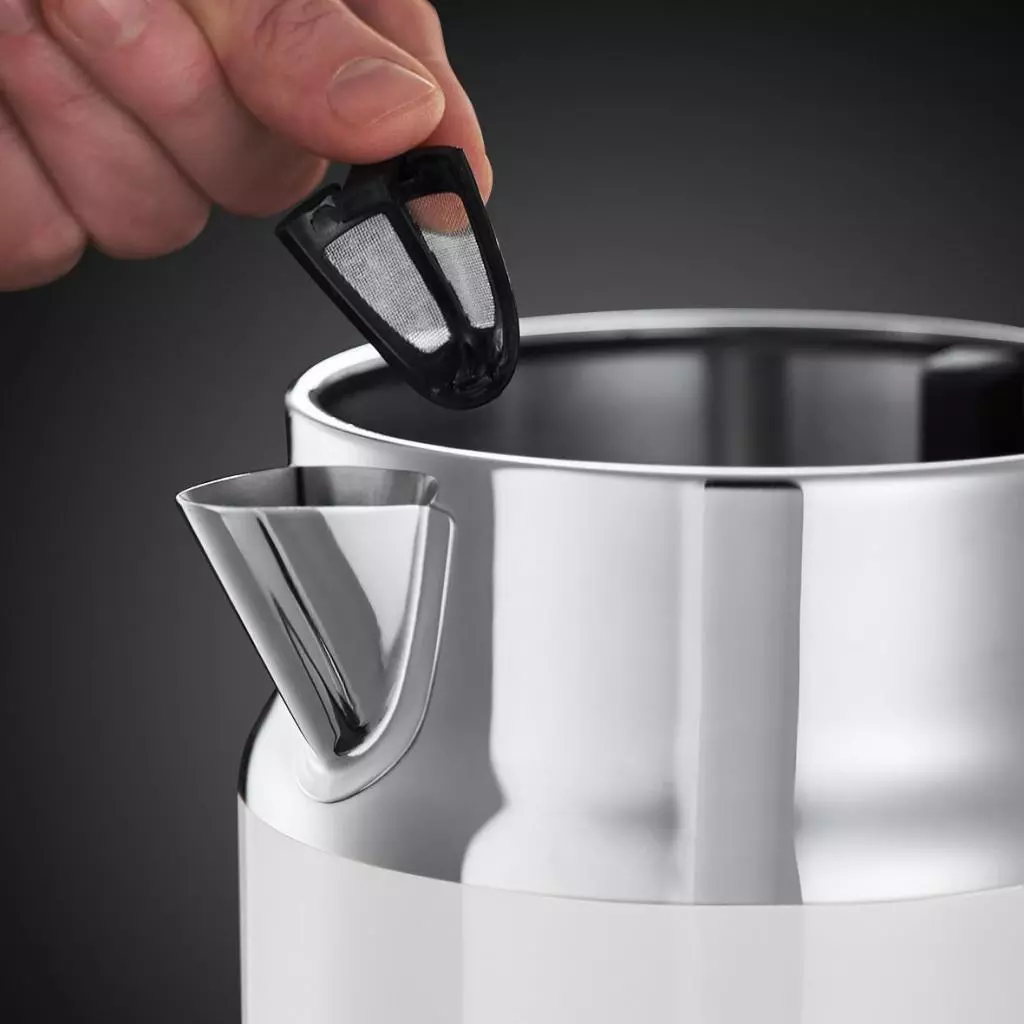 Электрочайник Russell Hobbs 21674-70 Retro - 3 Электрочайник Russell Hobbs 21674-70 Retro - 3