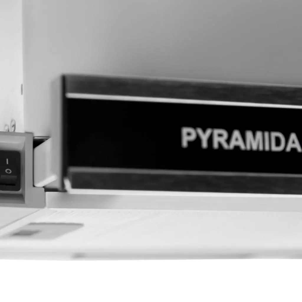 Вытяжка кухонная Pyramida TL 60 G IX BL - 1 Вытяжка кухонная Pyramida TL 60 G IX BL - 1