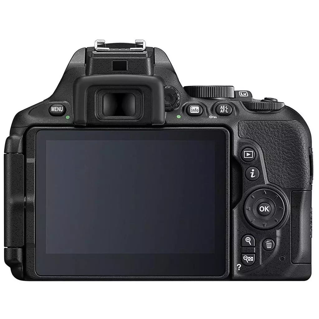 Цифровой фотоаппарат Nikon D5600 AF-P 18-55 VR Kit (VBA500K001) - 3 Цифровой фотоаппарат Nikon D5600 AF-P 18-55 VR Kit (VBA500K001) - 3