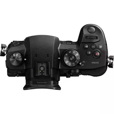 Цифровой фотоаппарат Panasonic DC-GH5 Body (DC-GH5EE-K) - 5 Цифровой фотоаппарат Panasonic DC-GH5 Body (DC-GH5EE-K) - 5