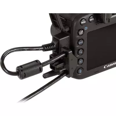 Цифровой фотоаппарат Canon EOS 7D Mark II Body (9128B157) - 8 Цифровой фотоаппарат Canon EOS 7D Mark II Body (9128B157) - 8