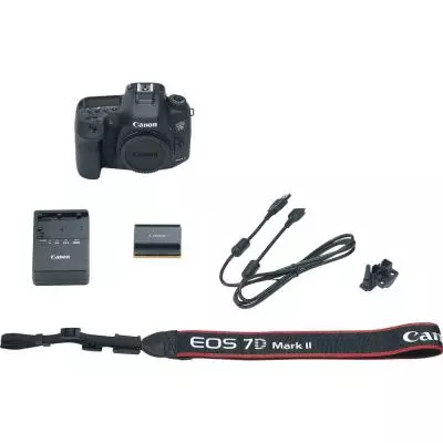 Цифровой фотоаппарат Canon EOS 7D Mark II Body (9128B157) - 9 Цифровой фотоаппарат Canon EOS 7D Mark II Body (9128B157) - 9
