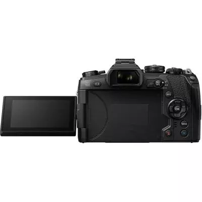 Цифровой фотоаппарат Olympus E-M1 mark II 12-100 Kit black/black (V207060BE010) - 5 Цифровой фотоаппарат Olympus E-M1 mark II 12-100 Kit black/black (V207060BE010) - 5