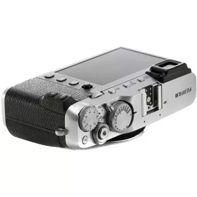 Цифровой фотоаппарат Fujifilm X-E3 body Silver (16558463) - 6 Цифровой фотоаппарат Fujifilm X-E3 body Silver (16558463) - 6