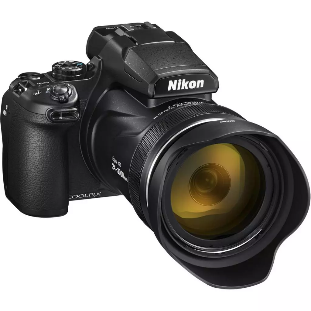 Цифровой фотоаппарат Nikon Coolpix P1000 Black (VQA060EA) - 3