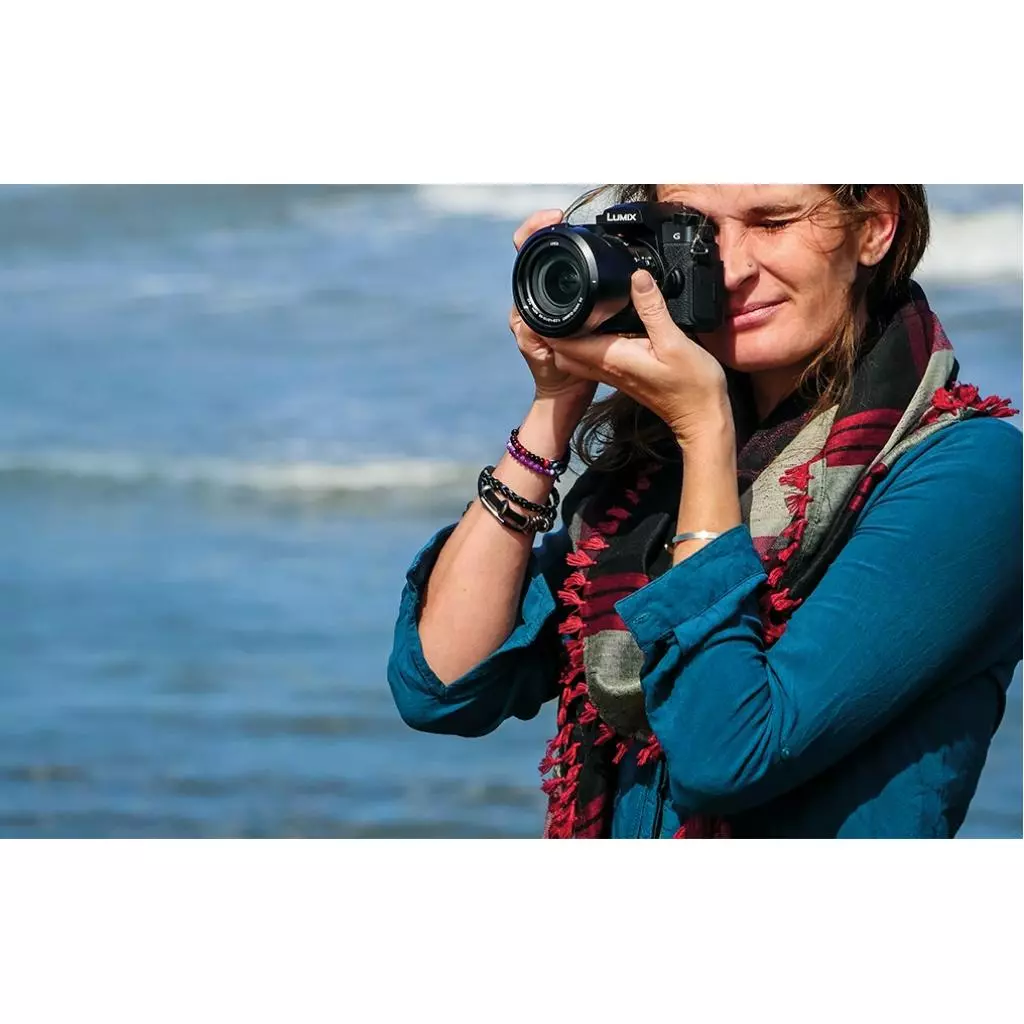 Цифровой фотоаппарат Panasonic DC-G90 Body (DC-G90EE-K) - 5 Цифровой фотоаппарат Panasonic DC-G90 Body (DC-G90EE-K) - 5