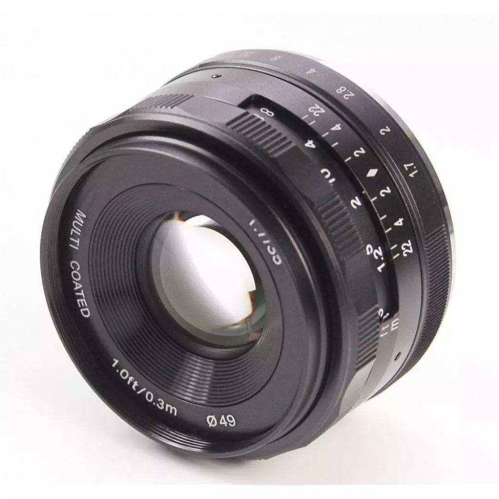 Объектив Meike 35mm f/1.7 MC FX-mount для Fujifilm (MKEF2817) - 1 Объектив Meike 35mm f/1.7 MC FX-mount для Fujifilm (MKEF2817) - 1