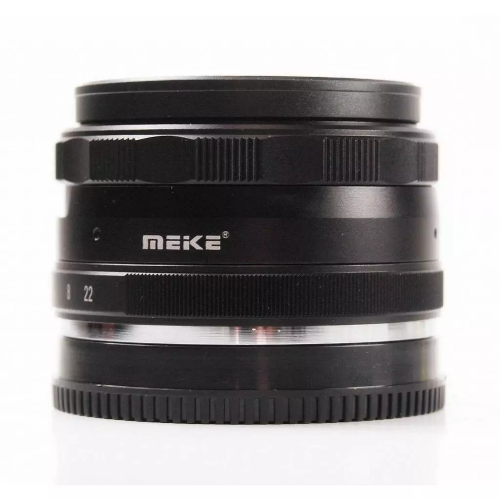 Объектив Meike 35mm f/1.7 MC FX-mount для Fujifilm (MKEF2817) - 3 Объектив Meike 35mm f/1.7 MC FX-mount для Fujifilm (MKEF2817) - 3