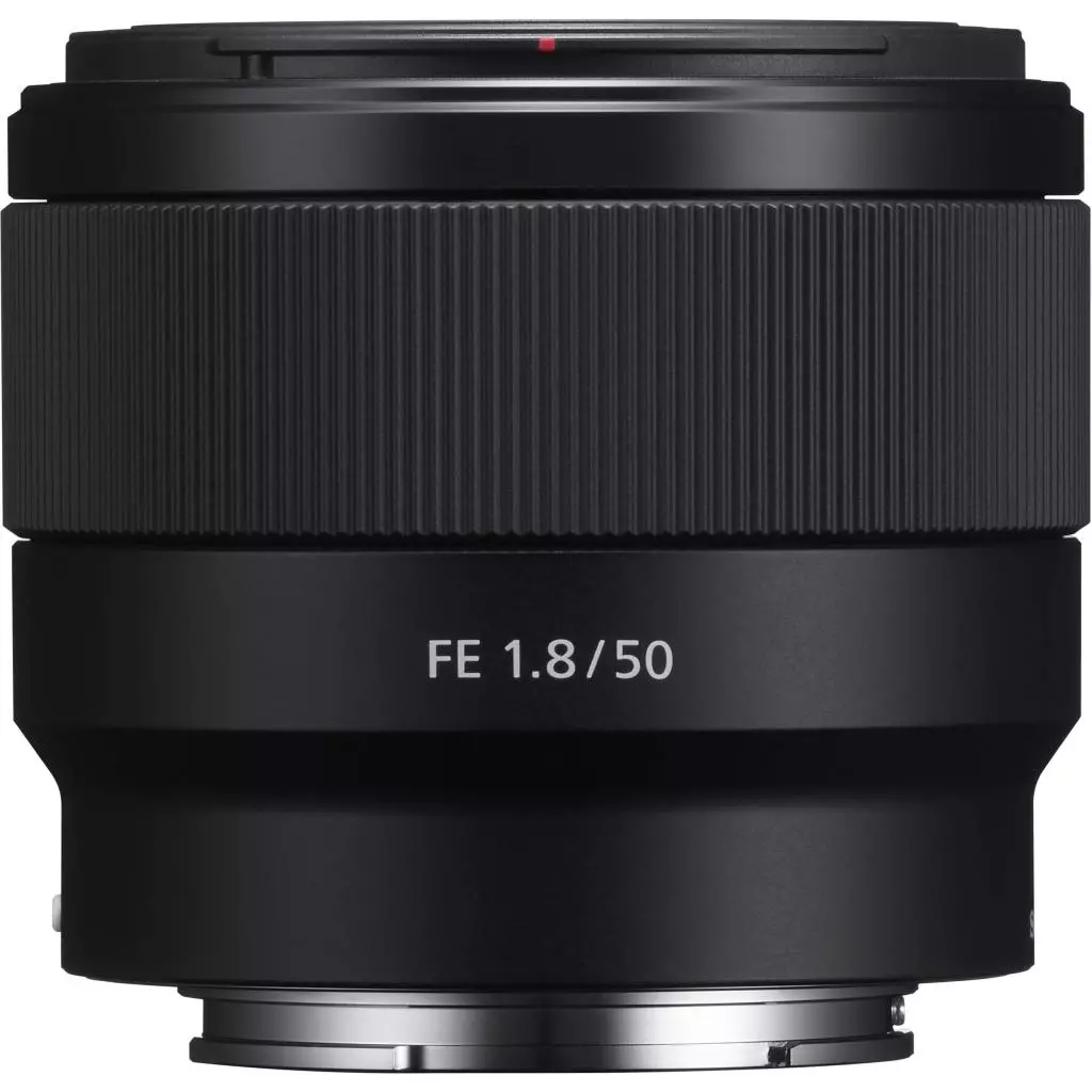 Объектив Sony 50mm, f/1.8 для камер NEX FF (SEL50F18F.SYX) - 1 Объектив Sony 50mm, f/1.8 для камер NEX FF (SEL50F18F.SYX) - 1