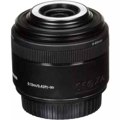 Объектив Canon EF-S 35mm f/2.8 IS STM Macro (2220C005) - 7 Объектив Canon EF-S 35mm f/2.8 IS STM Macro (2220C005) - 7