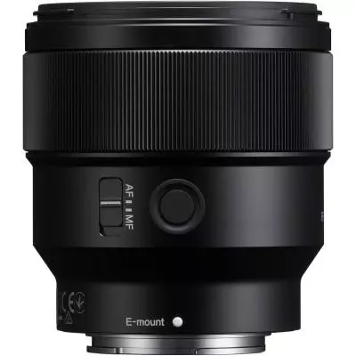 Объектив Sony 85mm f/1.8 для камер NEX FF (SEL85F18.SYX) - 2 Объектив Sony 85mm f/1.8 для камер NEX FF (SEL85F18.SYX) - 2