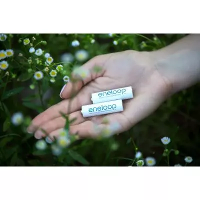 Аккумулятор Panasonic Eneloop 1900mAh NI-MH * 4 (BK-3MCCE/4BE) - 2 Аккумулятор Panasonic Eneloop 1900mAh NI-MH * 4 (BK-3MCCE/4BE) - 2