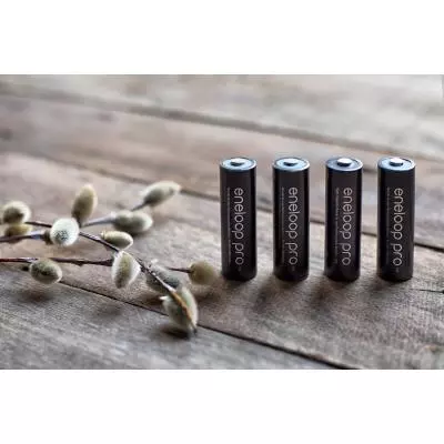 Аккумулятор Panasonic Eneloop Pro AA 2500mAh NI-MH * 4 (BK-3HCDE/4BE) - 5