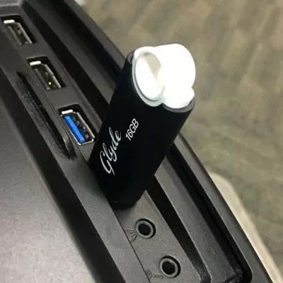 USB флеш накопитель Patriot 16GB Glyde Black USB 3.1 (PSF16GGLDB3USB) - 3