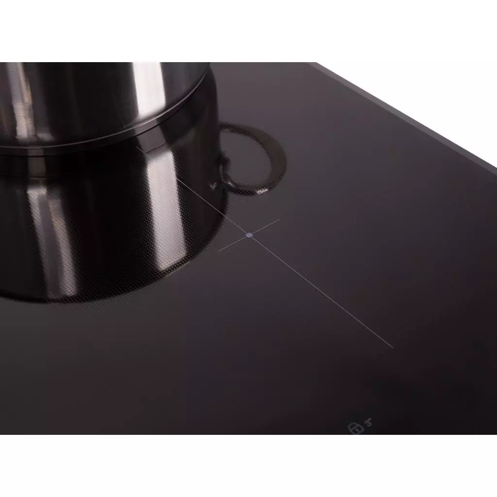 Варочная поверхность Hotpoint-Ariston KIS 640 B - 3 Варочная поверхность Hotpoint-Ariston KIS 640 B - 3