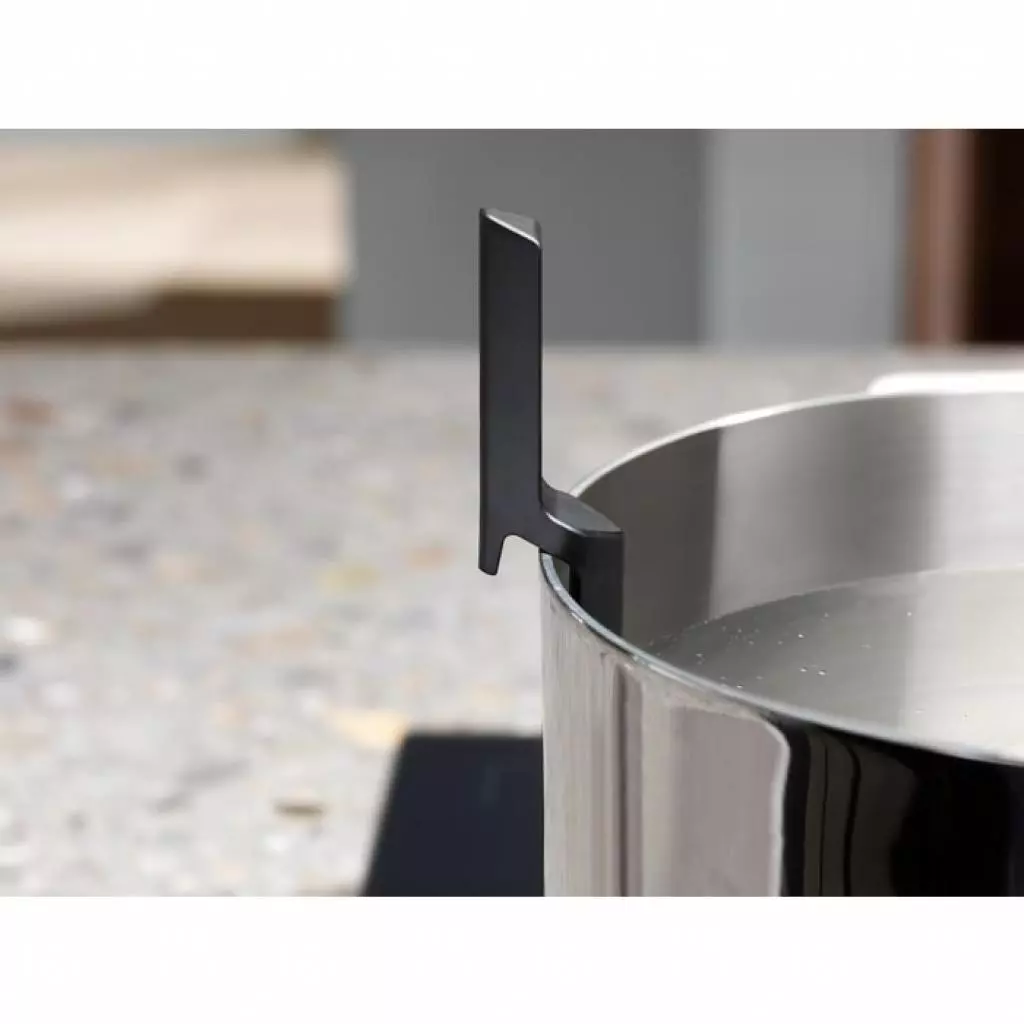 Варочная поверхность Electrolux EIS8648 - 8 Варочная поверхность Electrolux EIS8648 - 8