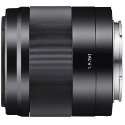 Объектив Sony 50mm f/1.8 Black for NEX (SEL50F18B.AE) - 1