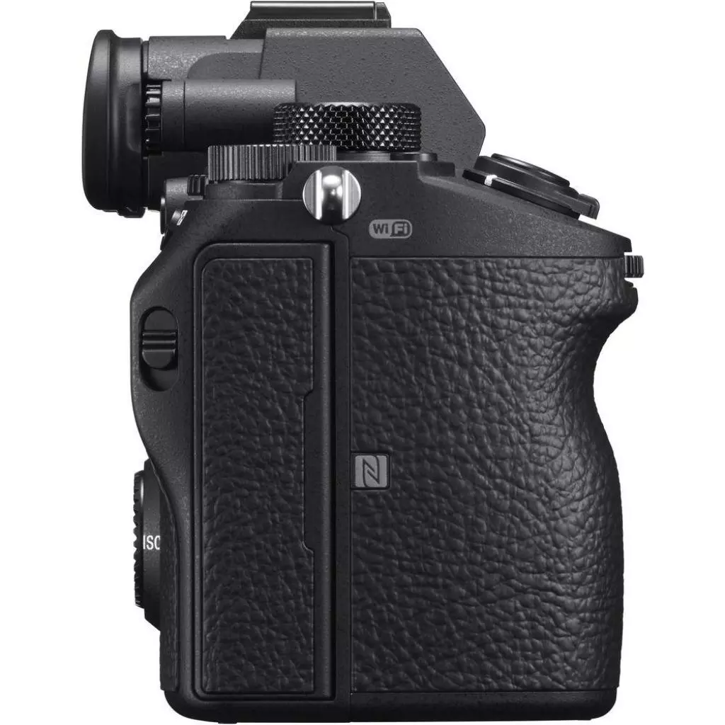 Цифровой фотоаппарат Sony Alpha 7 M3 body black (ILCE7M3B.CEC) - 2 Цифровой фотоаппарат Sony Alpha 7 M3 body black (ILCE7M3B.CEC) - 2