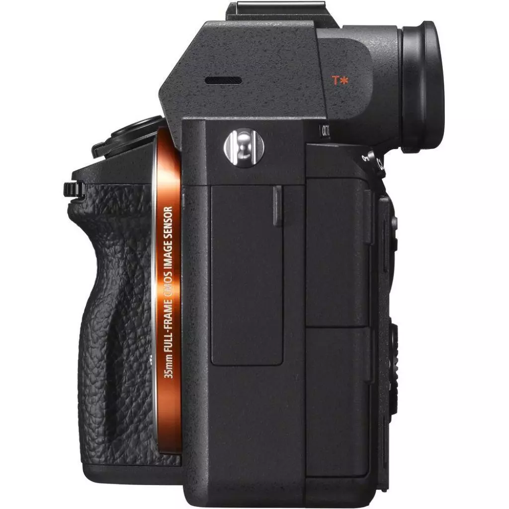 Цифровой фотоаппарат Sony Alpha 7 M3 body black (ILCE7M3B.CEC) - 3 Цифровой фотоаппарат Sony Alpha 7 M3 body black (ILCE7M3B.CEC) - 3
