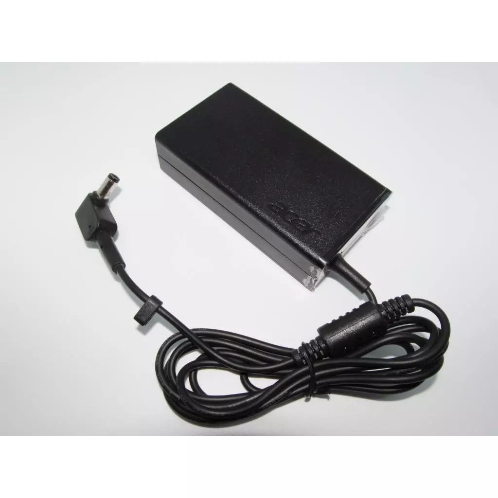 Блок питания к ноутбуку Acer 65W 19V, 3.42A, разъем 5.5/1.7 (PA-1650-86 / A40244) - 1 Блок питания к ноутбуку Acer 65W 19V, 3.42A, разъем 5.5/1.7 (PA-1650-86 / A40244) - 1