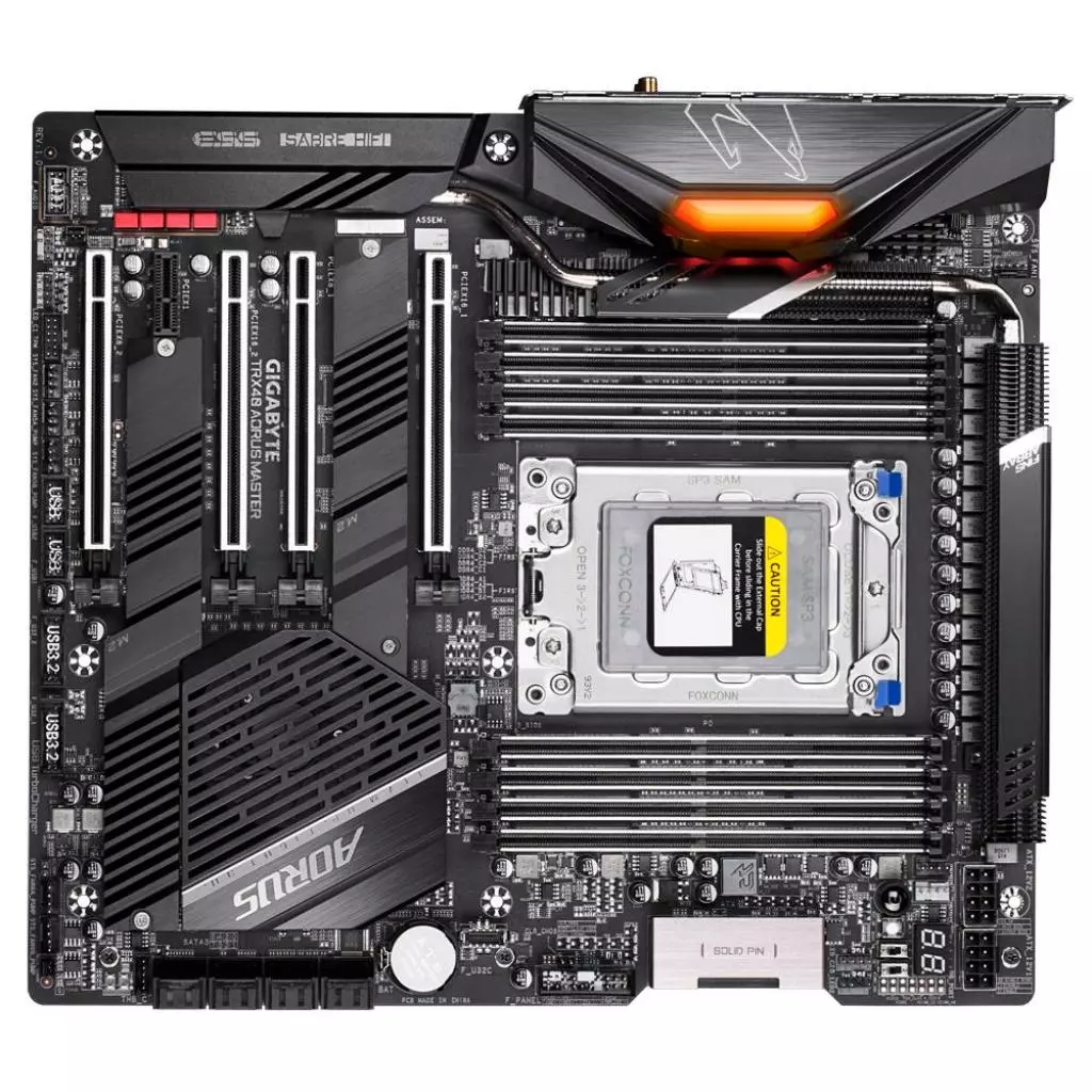 Материнская плата GIGABYTE TRX40 AORUS MASTER - 1 Материнская плата GIGABYTE TRX40 AORUS MASTER - 1