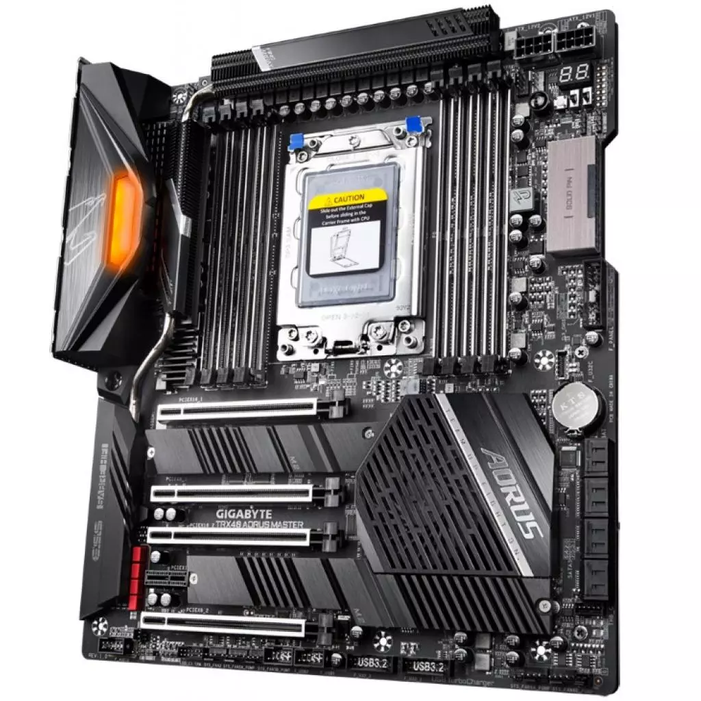 Материнская плата GIGABYTE TRX40 AORUS MASTER - 4 Материнская плата GIGABYTE TRX40 AORUS MASTER - 4