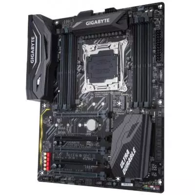 Материнская плата GIGABYTE X299 UD4 PRO - 4 Материнская плата GIGABYTE X299 UD4 PRO - 4
