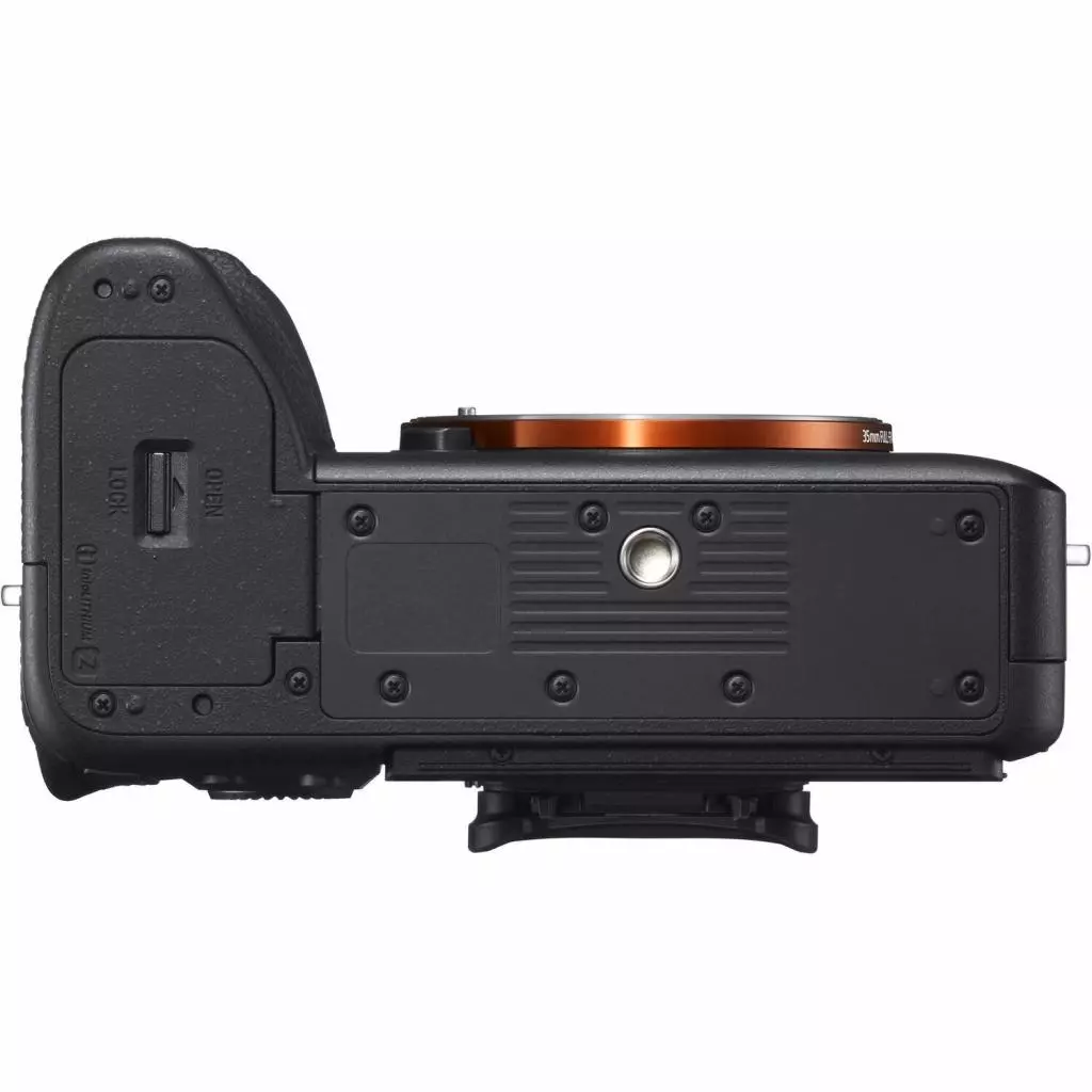 Цифровой фотоаппарат Sony Alpha 7R Mark 4 body black (ILCE7RM4B.CEC) - 8