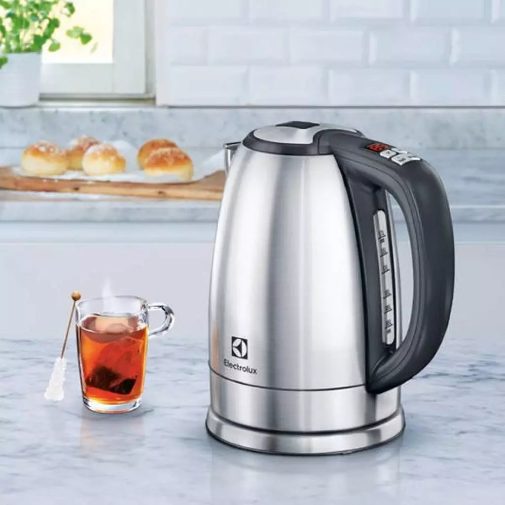 Электрочайник Electrolux EEWA 7700 (EEWA7700) - 2 Электрочайник Electrolux EEWA 7700 (EEWA7700) - 2