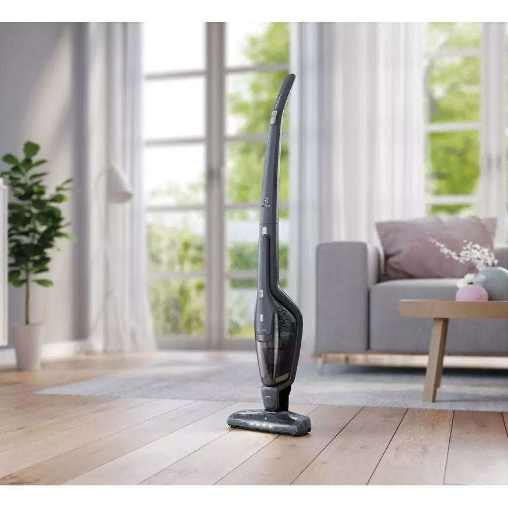 Пылесос Electrolux EER75STM - 3 Пылесос Electrolux EER75STM - 3