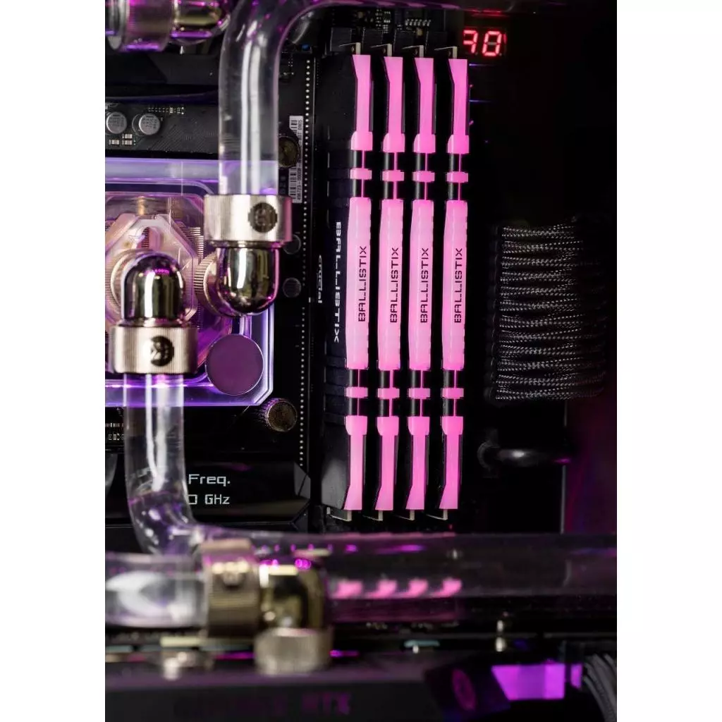 Модуль памяти для компьютера DDR4 64GB (2x32GB) 3200 MHz Ballistix Red Micron (BL2K32G32C16U4R) - 1 Модуль памяти для компьютера DDR4 64GB (2x32GB) 3200 MHz Ballistix Red Micron (BL2K32G32C16U4R) - 1