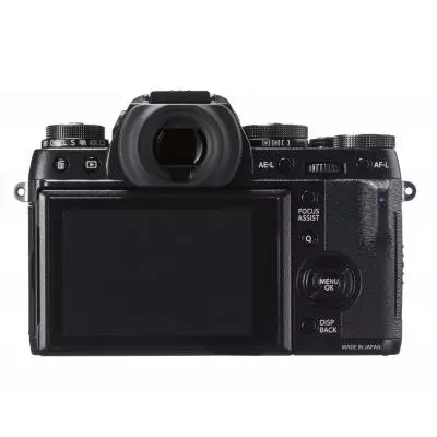 Цифровой фотоаппарат Fujifilm X-T1 XF 18-135 Black Kit (16432815) - 4 Цифровой фотоаппарат Fujifilm X-T1 XF 18-135 Black Kit (16432815) - 4