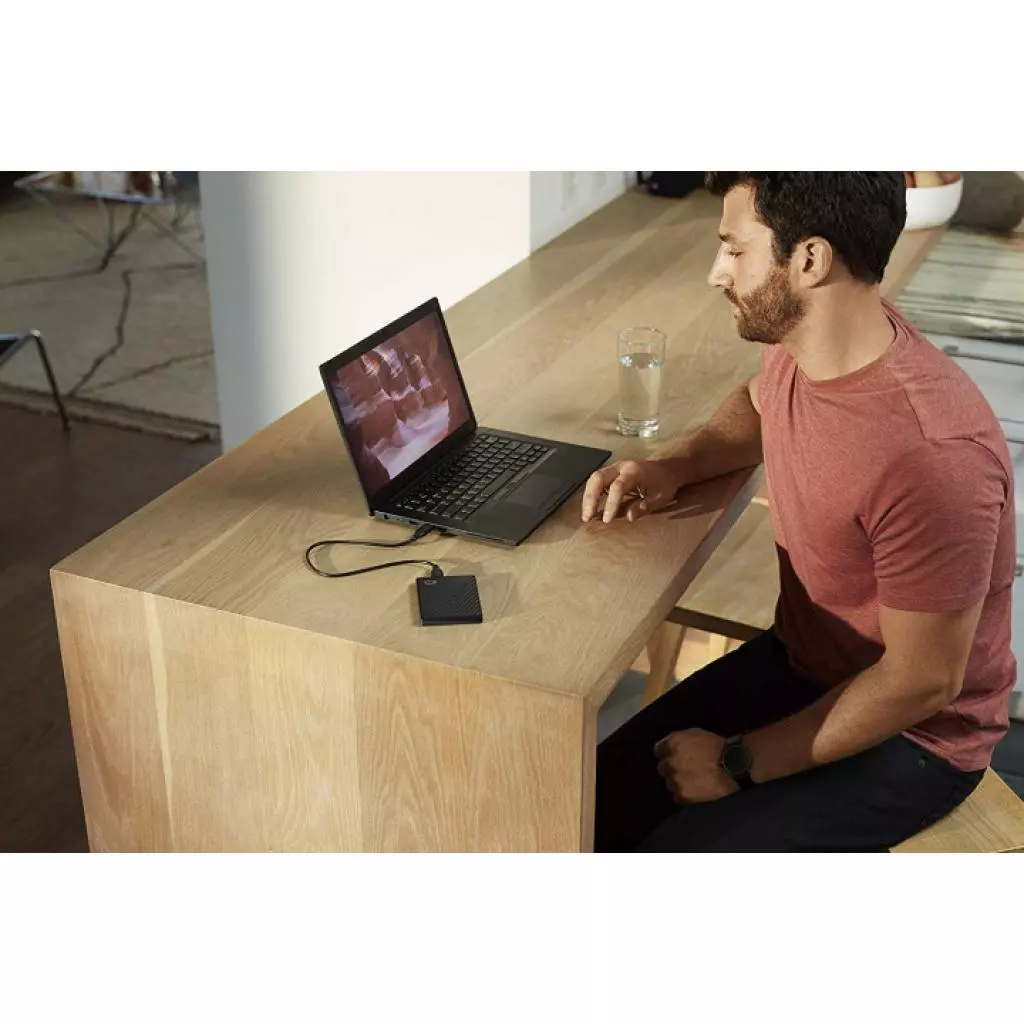 Внешний жесткий диск 2.5" 5TB WD (WDBPKJ0050BBK-WESN) - 6 Внешний жесткий диск 2.5" 5TB WD (WDBPKJ0050BBK-WESN) - 6