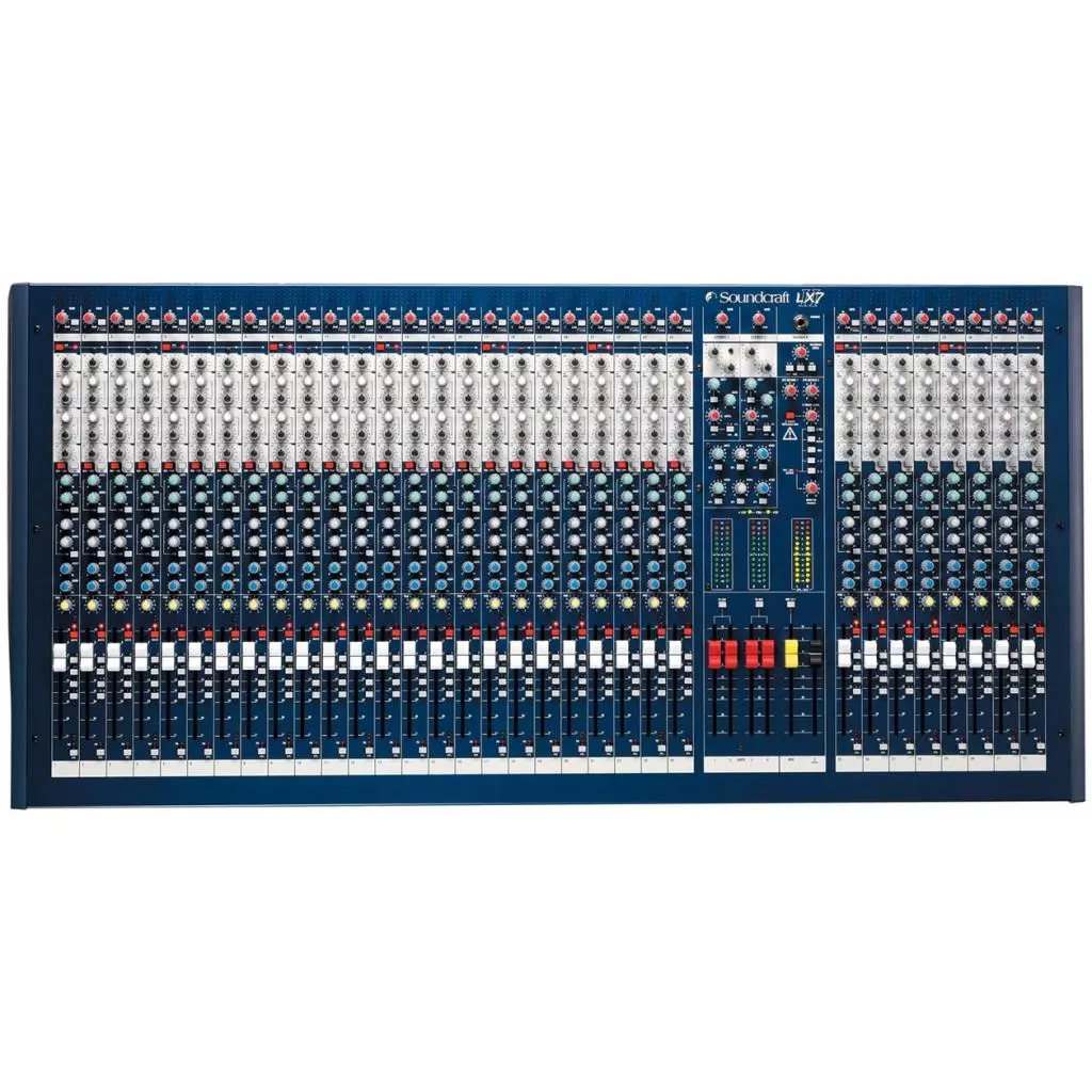 Микшерный пульт Soundcraft LX7ii16