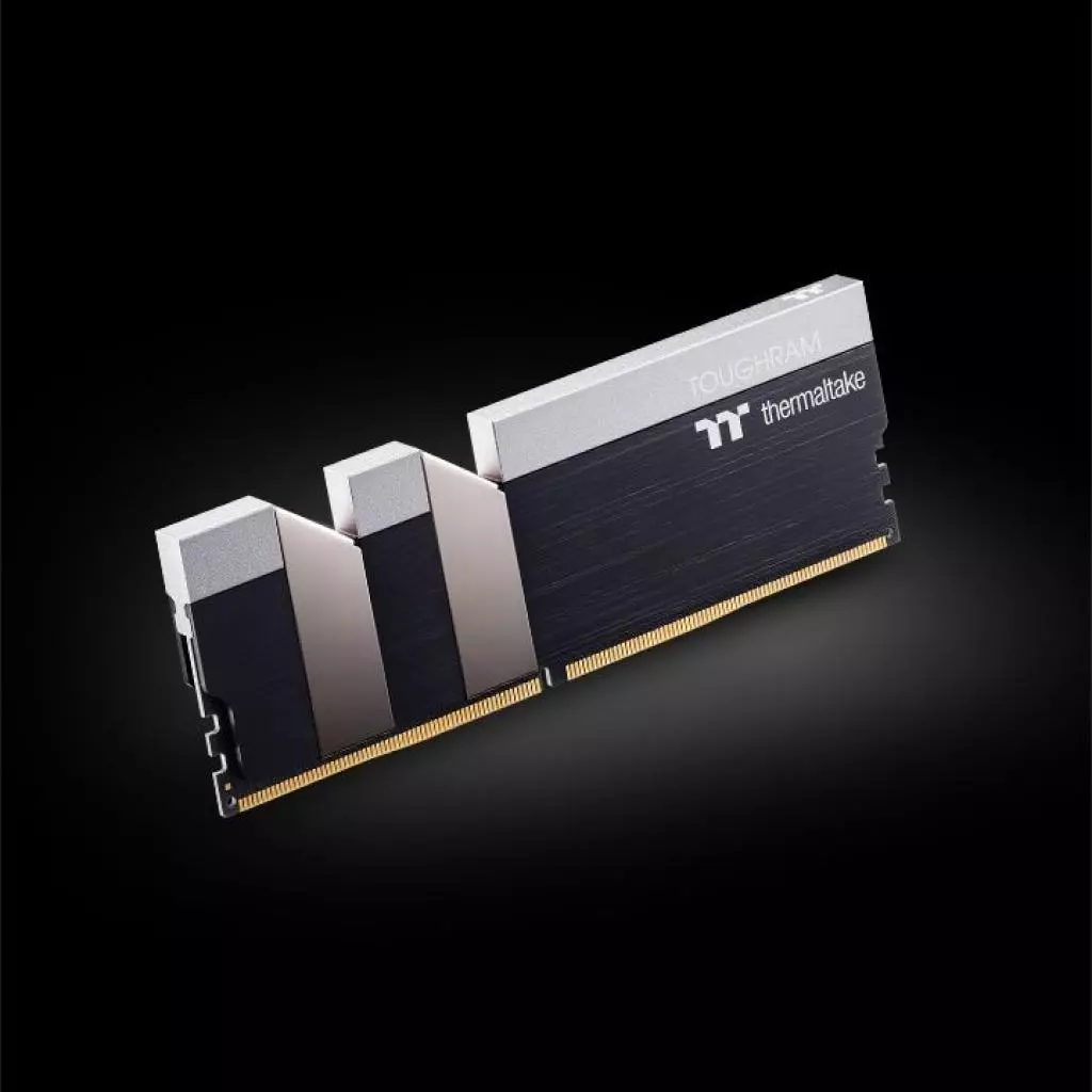 Модуль памяти для компьютера DDR4 16GB (2x8GB) 4000 MHz Toughram Black ThermalTake (R017D408GX2-4000C19A) - 3